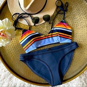Aerie V Scoop Striped Bikini Top Medium